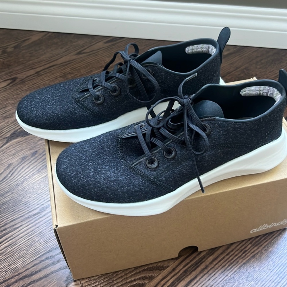 Brand New allbirds SuperLight Wool runners